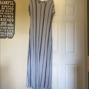 Short sleeve maxi dress